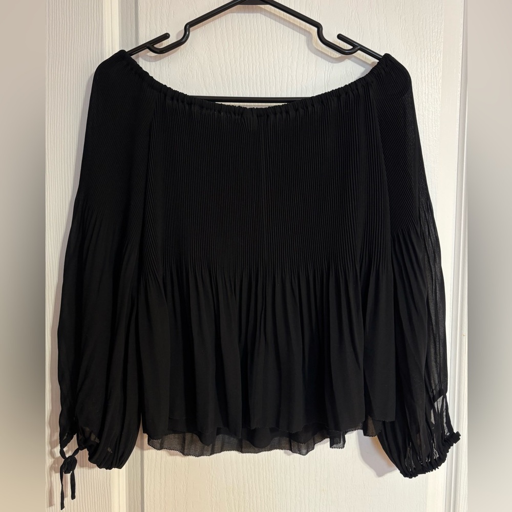 Aritzia Wilfred Talence Pleated Chiffon Off The Shoulder Black Blouse Size Small - Picture 6 of 10